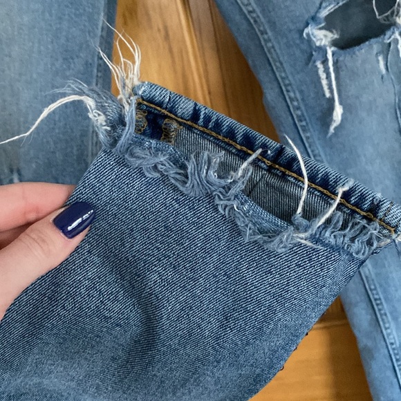 Levis 721 Vintage Skinny Jean size 27 distressed, seam accents & raw hems - Picture 12 of 15